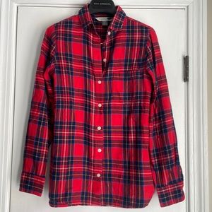 Old Navy Classic Fit Red Tartan Plaid Flannel Button Down Shirt XS